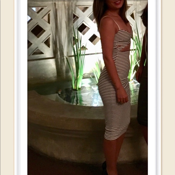 Nookie black and white stripe dress size 6(XS) - Picture 3 of 3